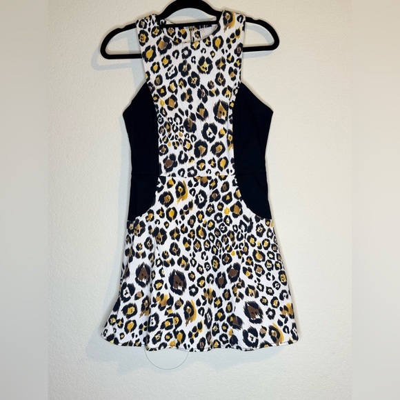 Line + Dot Animal Print Dress Women’s Medium NWT - Picture 1 of 10
